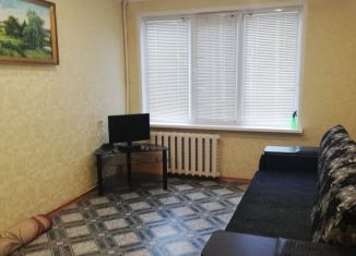 Продам трехкомнатную квартиру, 66 м2, село Тарловка, улица Радищева, 11