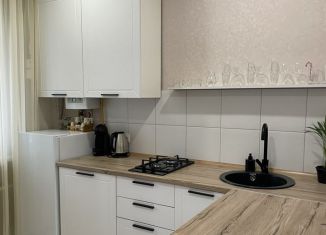 Продается 1-комнатная квартира, 38.3 м2, Орёл, улица Абрамова и Соколова, 3, микрорайон Пятницкая слобода