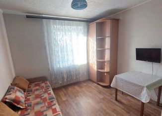 Сдача в аренду комнаты, 15 м2, Обнинск, улица Курчатова, 45