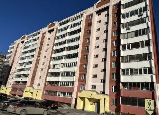 Продается однокомнатная квартира, 35 м2, Екатеринбург, улица Чекистов, улица Чекистов