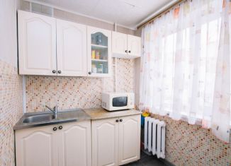 Сдача в аренду 2-комнатной квартиры, 43.2 м2, Новосибирск, Степная улица, 66, метро Студенческая