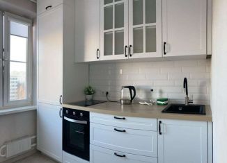 Сдам однокомнатную квартиру, 33 м2, Москва, улица Пестеля, 8В, улица Пестеля