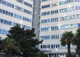 Сдаю 2-ком. квартиру, 60 м2, Сочи, улица Яна Фабрициуса, 2/4А, микрорайон Яна Фабрициуса