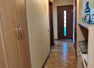 Продажа четырехкомнатной квартиры, 75 м2, Железногорск, улица Димитрова, 1к1