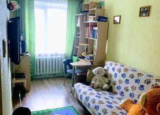 Продается 2-комнатная квартира, 45 м2, поселок Фанерник, улица Геофизиков, 2