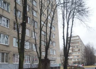 Продается четырехкомнатная квартира, 77.4 м2, Санкт-Петербург, Дальневосточный проспект, 34к1, метро Улица Дыбенко