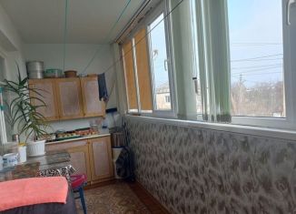 3-комнатная квартира на продажу, 60 м2, село Львовское, Юбилейная улица