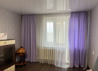 Сдам в аренду 1-комнатную квартиру, 40 м2, Йошкар-Ола, бульвар Чавайна, 19, микрорайон Сомбатхейский