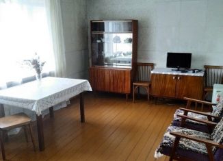 Продается двухкомнатная квартира, 42 м2, Мураши, улица Фрунзе, 19