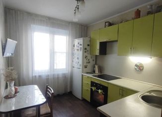 Продажа 3-комнатной квартиры, 65 м2, Челябинск, улица Молодогвардейцев, 61, Калининский район