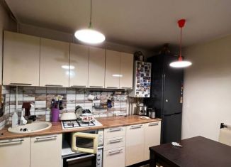 Продам двухкомнатную квартиру, 52 м2, Красноперекопск, 2-й микрорайон, 21