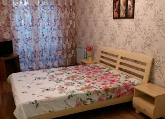 Сдается 2-ком. квартира, 53 м2, Крым, улица Некрасова, 45