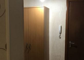 Сдаю 1-ком. квартиру, 39.3 м2, Калининград, Батальный переулок, 1