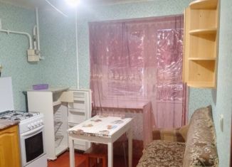 Сдам в аренду 1-комнатную квартиру, 34 м2, Новошахтинск, улица Радио, 60