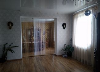 Продаю дом, 230 м2, городской посёлок Новоселье, Центральная улица