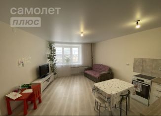 Продается двухкомнатная квартира, 83.6 м2, Киров, улица Павла Корчагина, 240к2