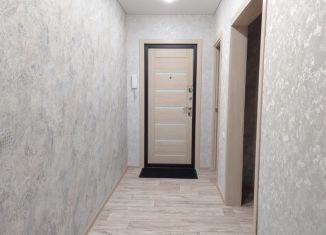 Продам 3-комнатную квартиру, 68 м2, Ульяновск, проспект Авиастроителей, 10