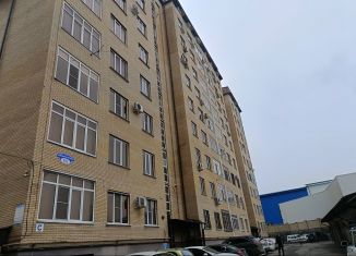Продам трехкомнатную квартиру, 85 м2, Ессентуки, Новопятигорская улица, 1