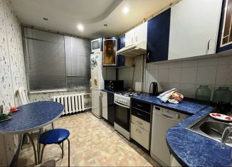 3-комнатная квартира на продажу, 64.6 м2, Волгоград, набережная Волжской Флотилии, 27