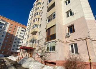 Продажа 2-комнатной квартиры, 65.1 м2, Калуга, Московский округ, улица Кубяка, 9к8