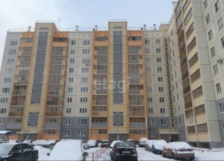 Продается 1-комнатная квартира, 30.7 м2, Челябинск, улица Александра Шмакова, 17