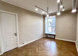 Продается 2-комнатная квартира, 63 м2, Санкт-Петербург, Кузнечный переулок, 19-21, муниципальный округ Владимирский