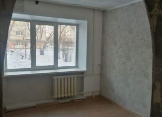 Сдается в аренду двухкомнатная квартира, 47 м2, Киселёвск, улица Маяковского, 2