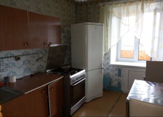 Аренда двухкомнатной квартиры, 45 м2, Дзержинск, проспект Ленинского Комсомола, 37