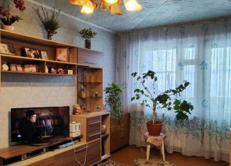 Продажа 2-комнатной квартиры, 44.7 м2, Новоалтайск, Прудская улица, 21