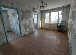 Четырехкомнатная квартира на продажу, 65 м2, Краснодарский край, посёлок Белозёрный, 25