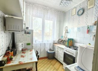 Продаю 2-комнатную квартиру, 47 м2, Мурманская область, улица Гайдара, 2