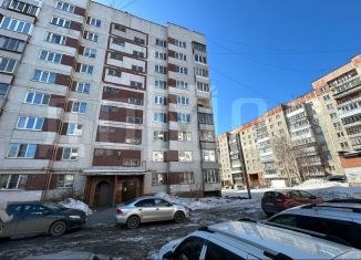 Продается 2-ком. квартира, 53.2 м2, Екатеринбург, Железнодорожный район, Соликамская улица, 5