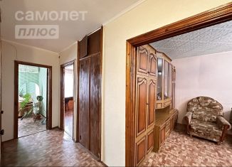 Продам 3-комнатную квартиру, 64.1 м2, Тимашевск, микрорайон Сахарный завод, 76к2