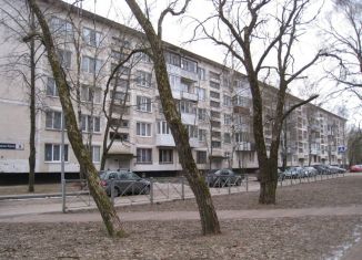 Продается 2-комнатная квартира, 46 м2, Ленинградская область, улица Красных Фортов, 9