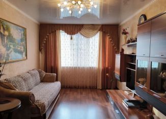 Продаю 3-комнатную квартиру, 65.8 м2, Магнитогорск, улица Ворошилова, 16