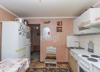 3-комнатная квартира на продажу, 70.7 м2, Омская область, Семиреченская улица, 138