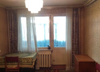 Продам 2-комнатную квартиру, 43 м2, Озёры, микрорайон имени Маршала Катукова, 14