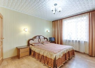 Продам трехкомнатную квартиру, 59.5 м2, Хабаровск, улица Гамарника, 84