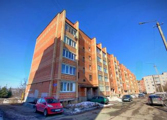 Продается двухкомнатная квартира, 52 м2, Кашира, улица Кржижановского, 3