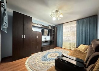 Продается 2-комнатная квартира, 44 м2, Нальчик, улица Мусова, 18, район Александровка