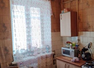 Продается 2-ком. квартира, 60.7 м2, Нижегородская область, проспект Ленина, 39