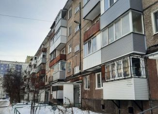 Продаю трехкомнатную квартиру, 60.8 м2, Пермь, улица Мильчакова, 29