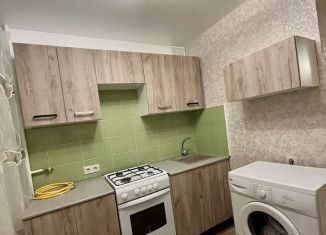 Сдача в аренду трехкомнатной квартиры, 60 м2, Москва, 5-я Кожуховская улица, 34к1, метро Автозаводская