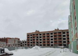Продаю 2-ком. квартиру, 64.9 м2, посёлок городского типа Петра Дубрава, ЖК Земляничный, улица Строителей, 7