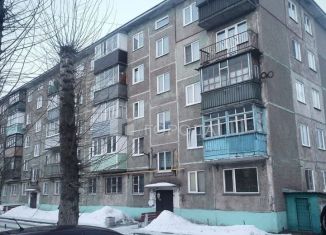 Продам 2-ком. квартиру, 42.5 м2, Алтайский край, улица Георгия Исакова, 121