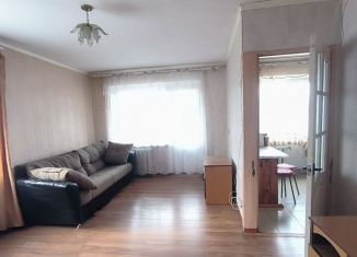 Продам 1-комнатную квартиру, 31 м2, Армавир, улица Советской Армии, 17