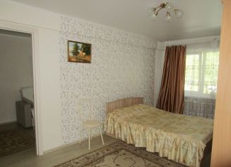 Продается 2-комнатная квартира, 44.7 м2, Омская область, улица Петра Осминина, 4