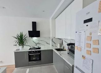 Сдается 3-ком. квартира, 84 м2, посёлок Коммунарка, улица Александры Монаховой, 89к2