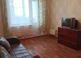 Двухкомнатная квартира в аренду, 52 м2, Волгоград, Новоузенская улица, 10