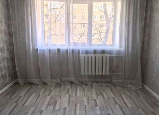 Продам комнату, 14 м2, Нижний Новгород, улица Советской Армии, 13, метро Комсомольская